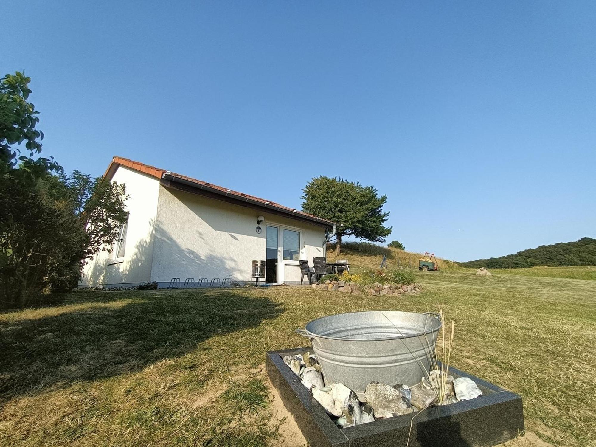 Ferienhaus Erholung Villa Nipmerow Buitenkant foto